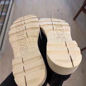 Sorel Black ankle boots